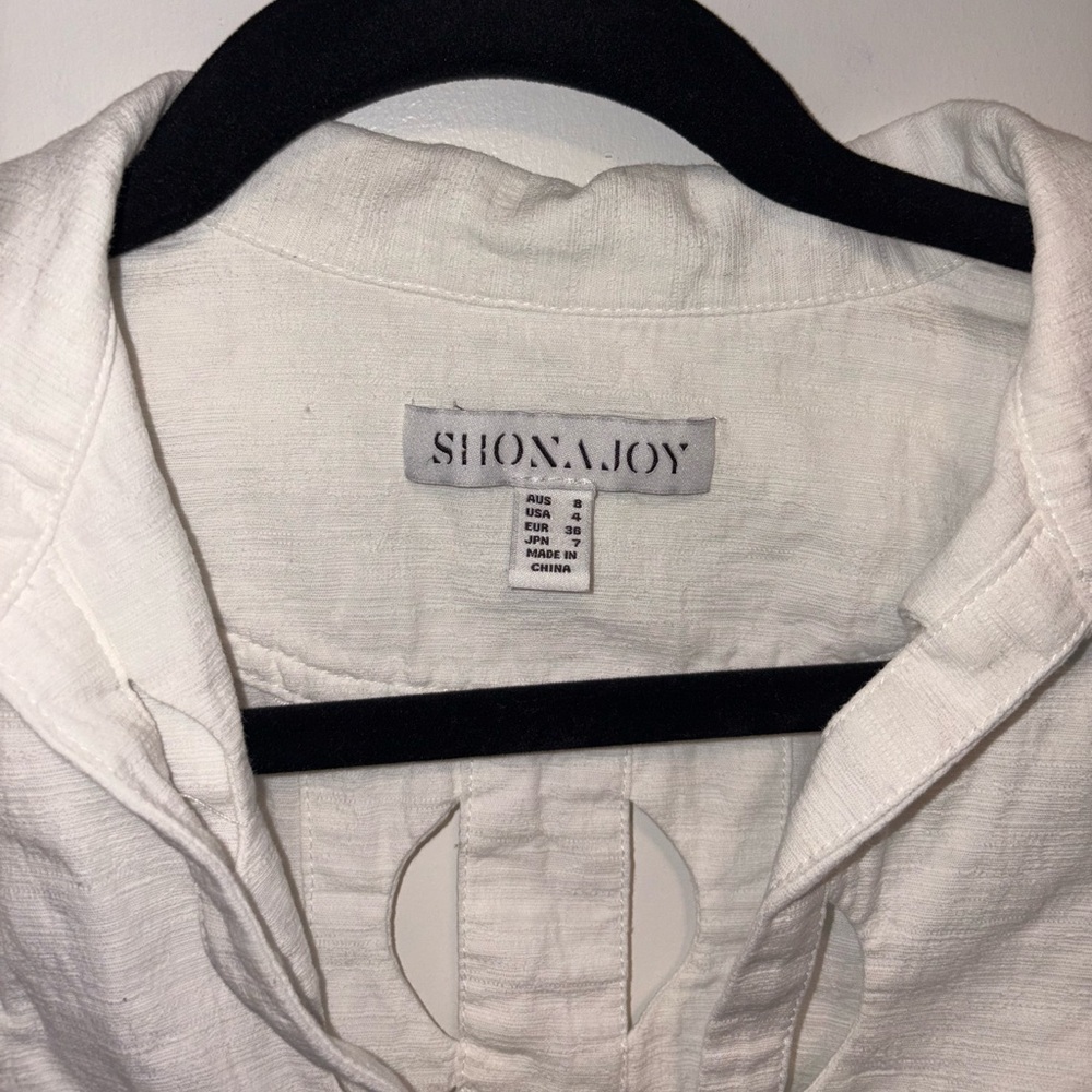Shona Joy Birdie Scallop Cropped Shirt - Picture 5 of 7